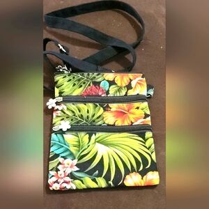 Island Impressions Hawaiian Bird of Paradise Small Crosbody Bag